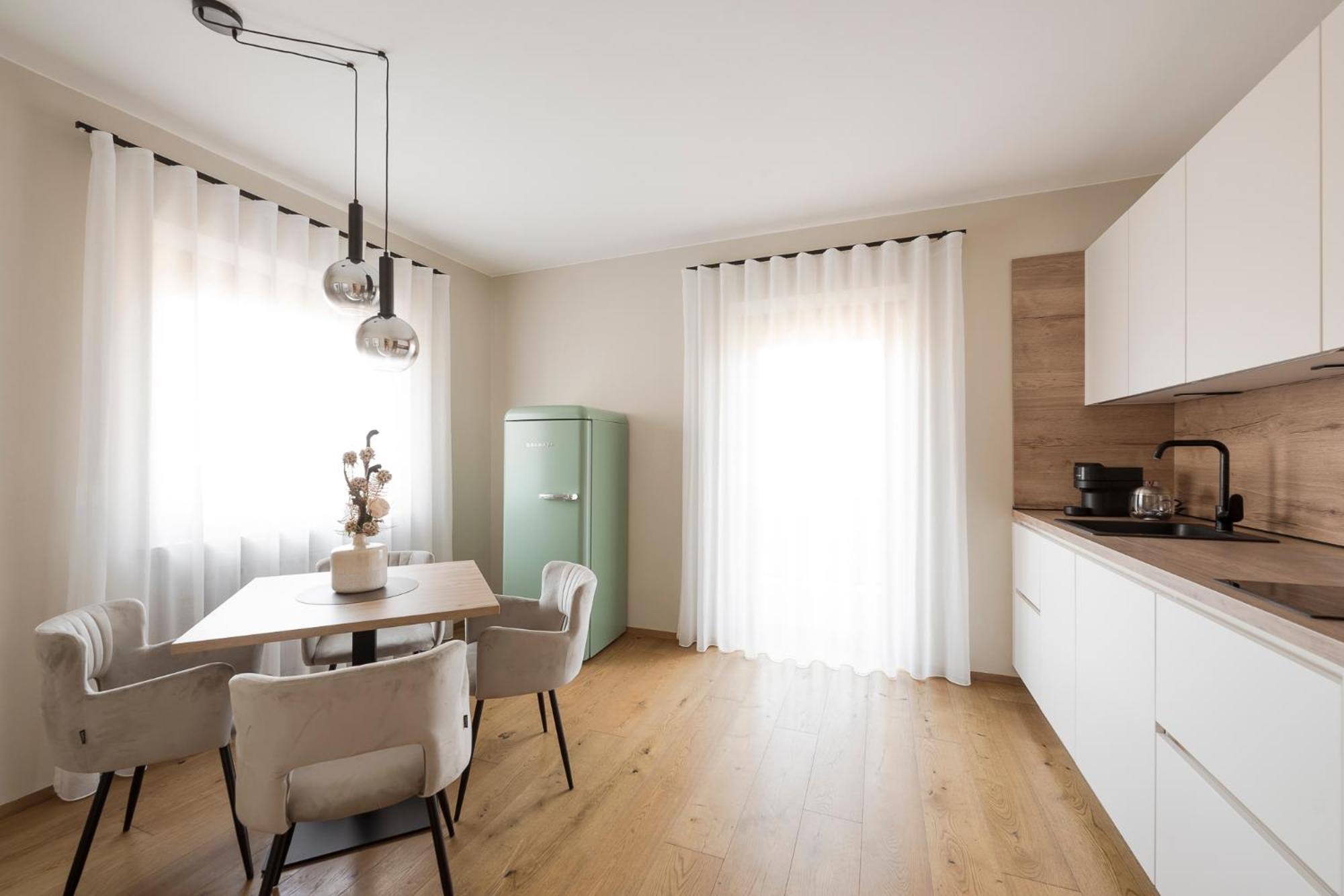 Hotel Garni Wiesenhof Lana